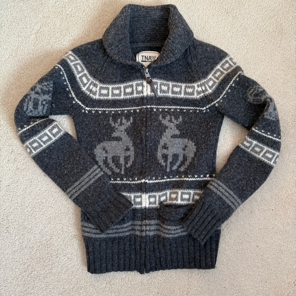 Aritzia TNA Cowichan Y2K wool sweater charcoal - Picture 1 of 11